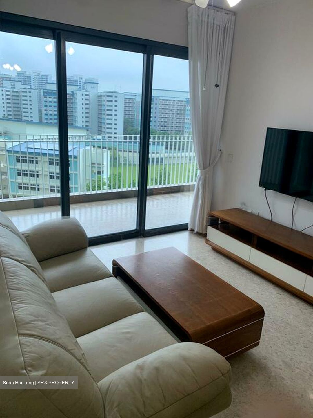 The Lakefront Residences (D22), Condominium #501595931